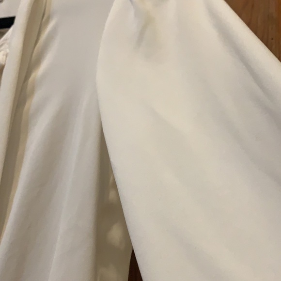 Loft XS pleat front top - Picture 3 of 4